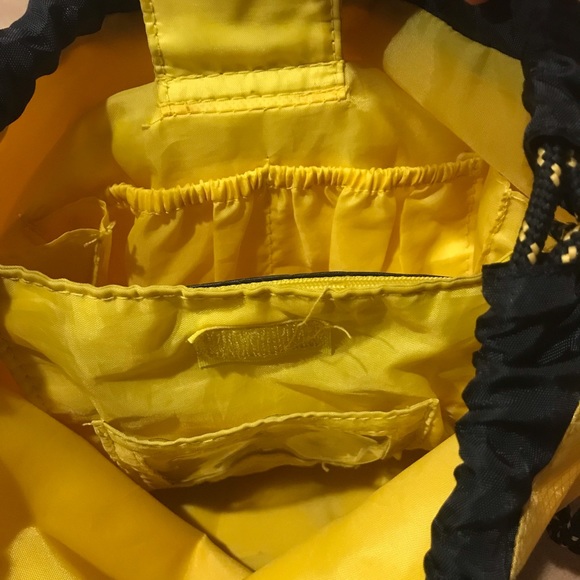 B- Backpack by ConnectionsTM Cool Gear, - Picture 9 of 11